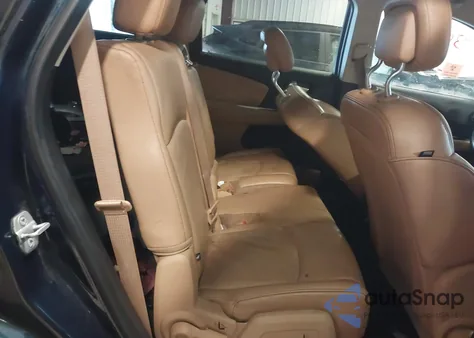 2014 Dodge Journey Limited z USA, uszkodzony, nr VIN 3C4PDDDG6ET174621